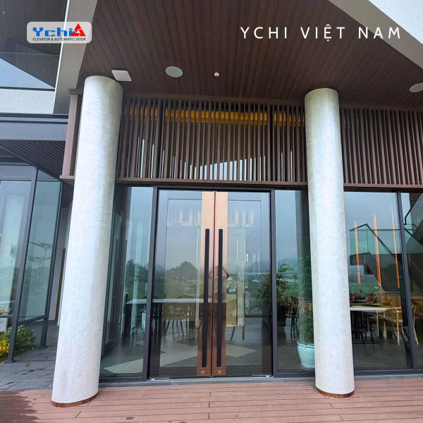 CỬA KÍNH THỦY LỰC INOX XƯỚC HAIRLINE TẠI VĨNH PHÚC