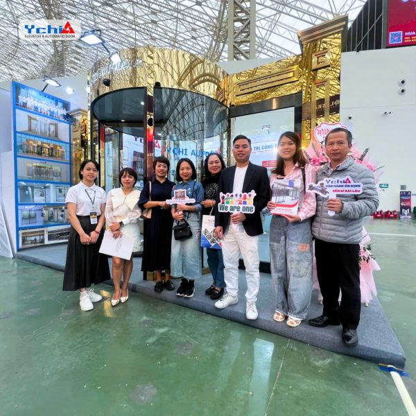 Gian hàng trưng bày của Ychi Việt Nam tại Triển lãm Quốc tế ngành cửa Việt Nam 2025