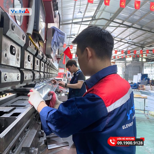 Khai xuân đầu năm tại xưởng sản xuất của Ychi Việt Nam