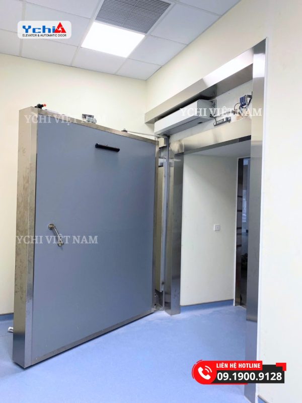 HOÀN THIỆN THI CÔNG CỬA PHÒNG XẠ TRỊ TUYẾN TÍNH LINAC Ở BỆNH VIỆN 103